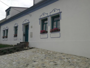 Bona Terra, Horní Vestonice